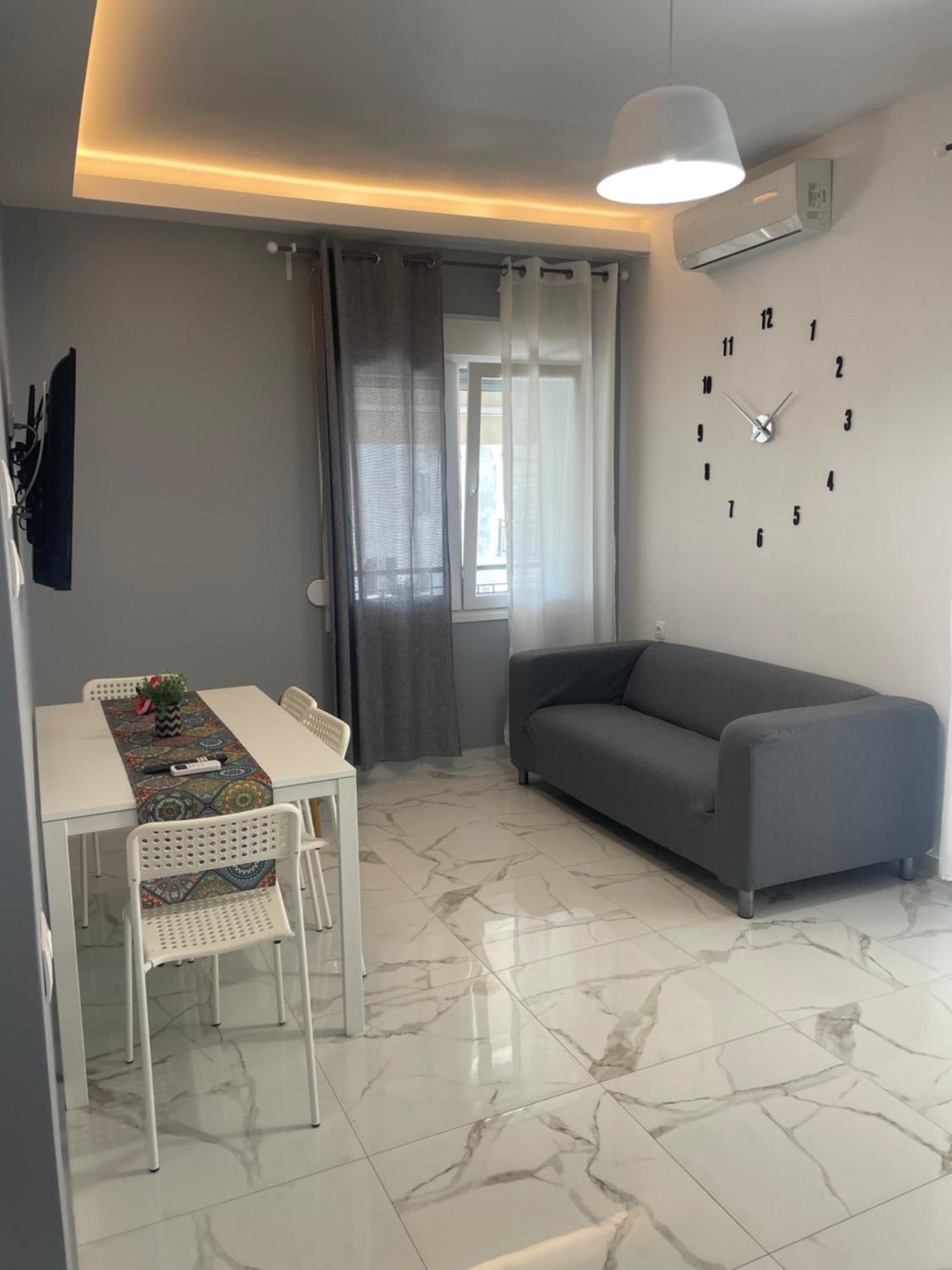 Antonis Apartment Paralia Dionisiou Pokój zdjęcie